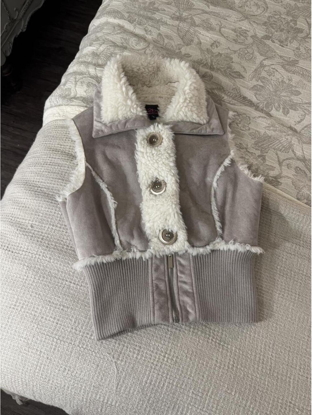 y2k bebe faux fur vest